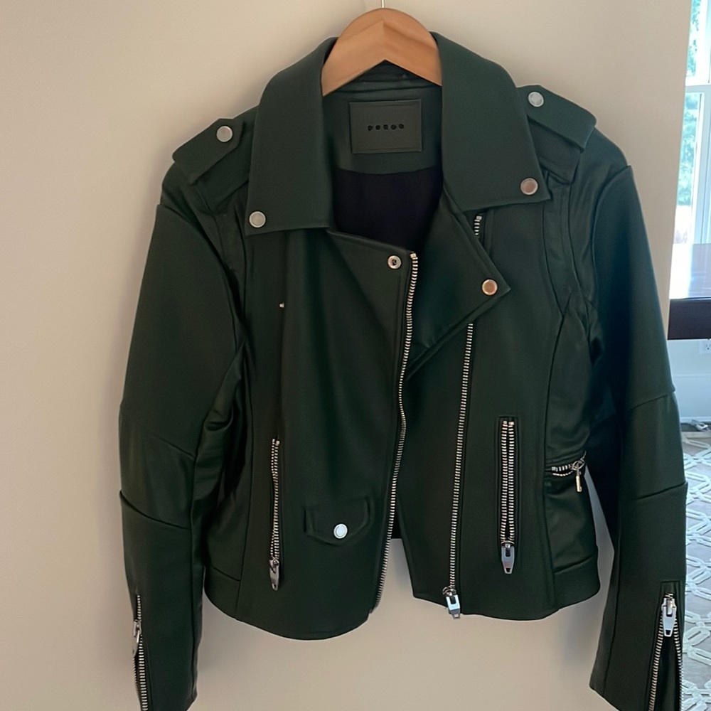 Green motorcycle jacket like new